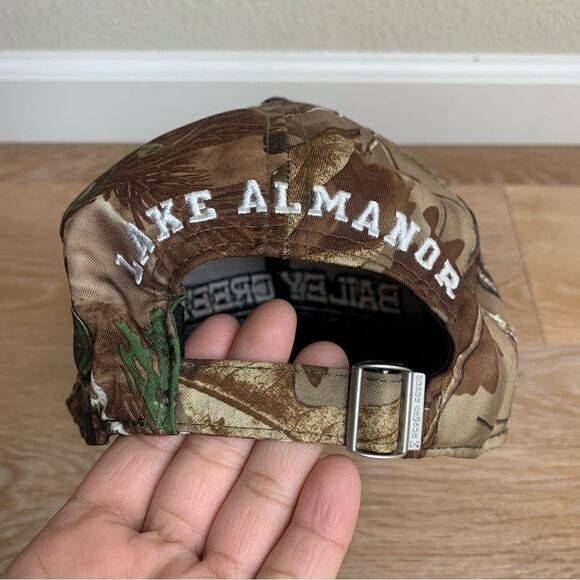 Under Armour Men’s Bailey Creek Adjustable Golf Hat - Picture 10 of 12